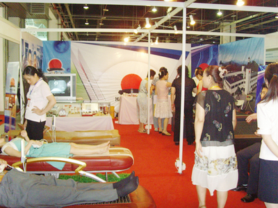 2007年6月亚利朗医疗器上海展示会